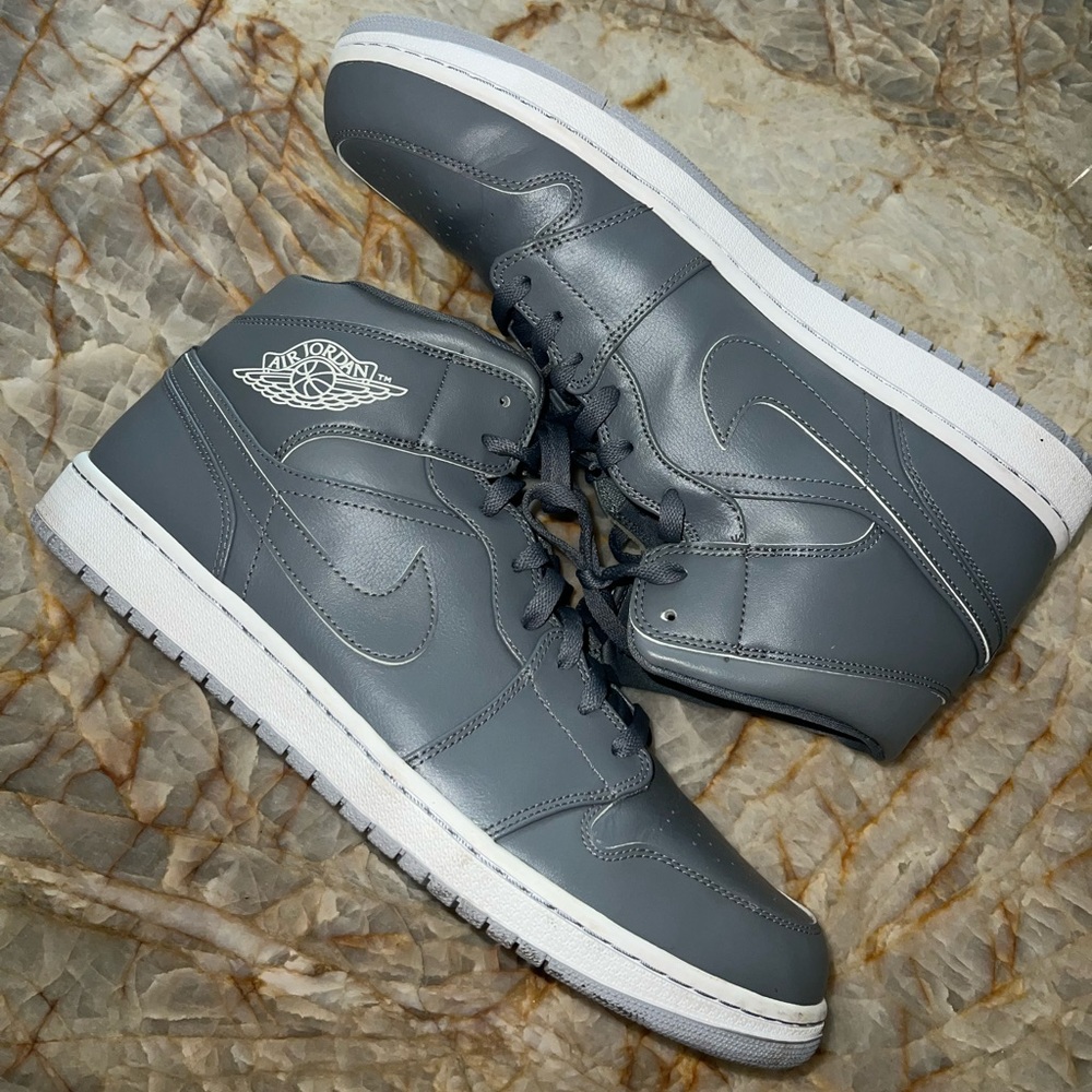 Jordan 1 Mid Cool Grey Size 15